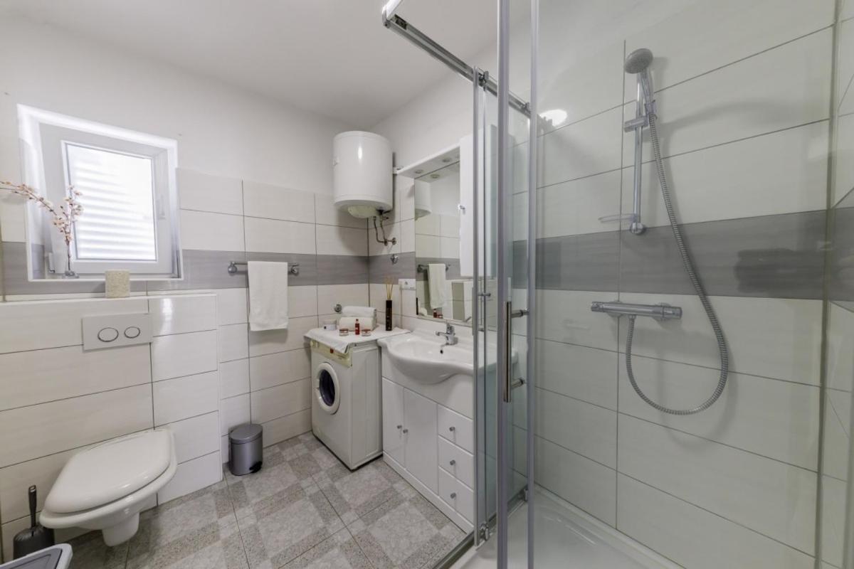Hotel Ani In Trogir * Mittel-Dalmatien Donji Seget Exteriér fotografie
